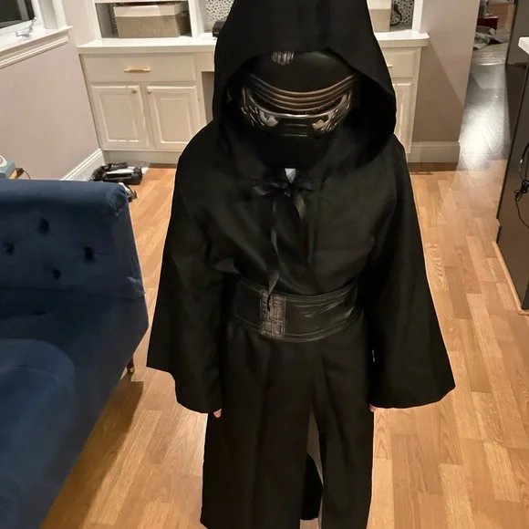 Star Wars Kyle Ren Costume with mask — 2 available - Picture 2 of 5